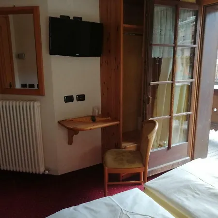 Garni Cecilia Bed & Breakfast